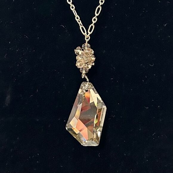 Loft Pendant Chain Necklace Women's 26" Gold Tone Sparkling Crystal Signed - Picture 4 of 10